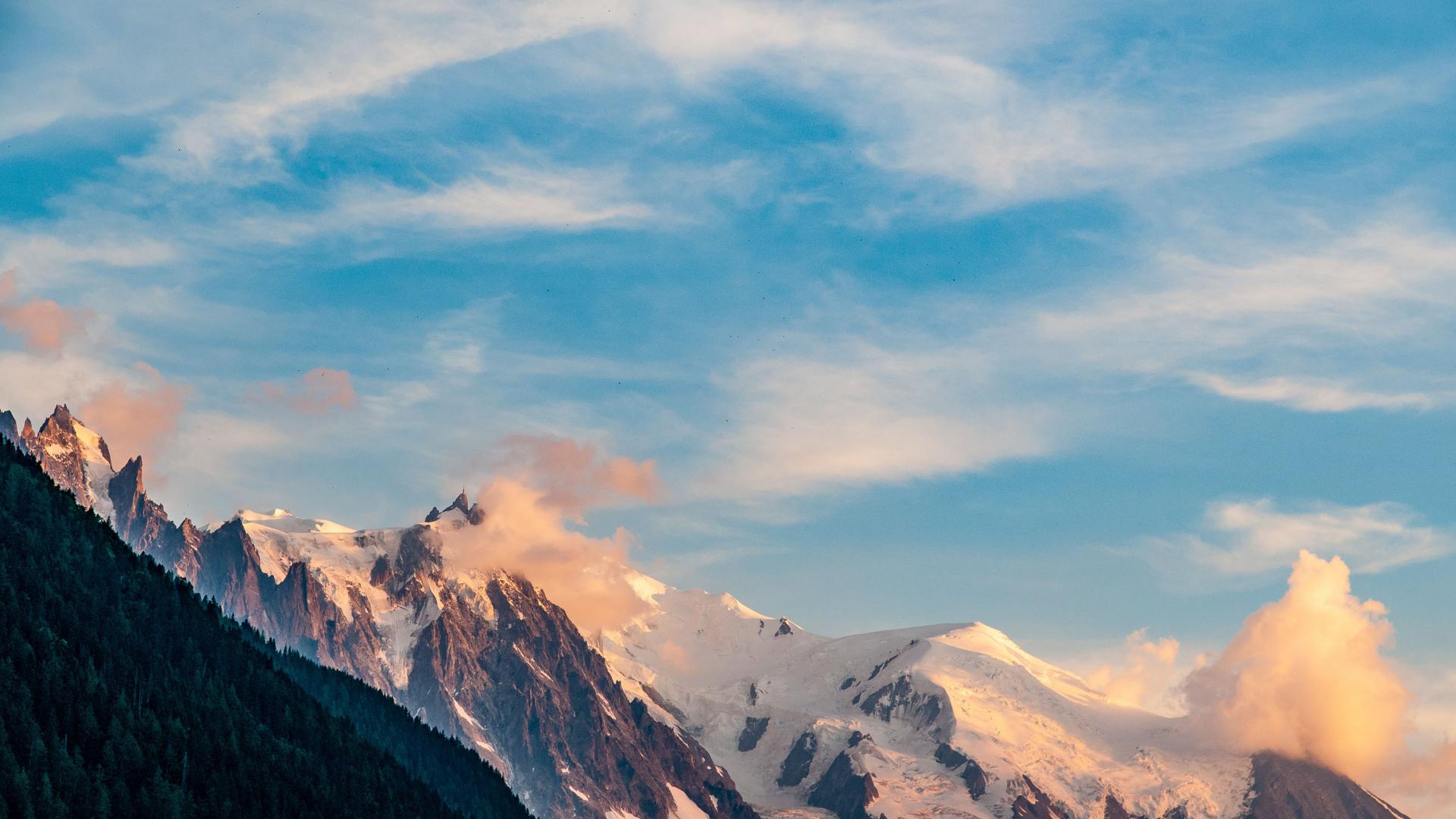 coucher de soleil sur l'aiguille midi